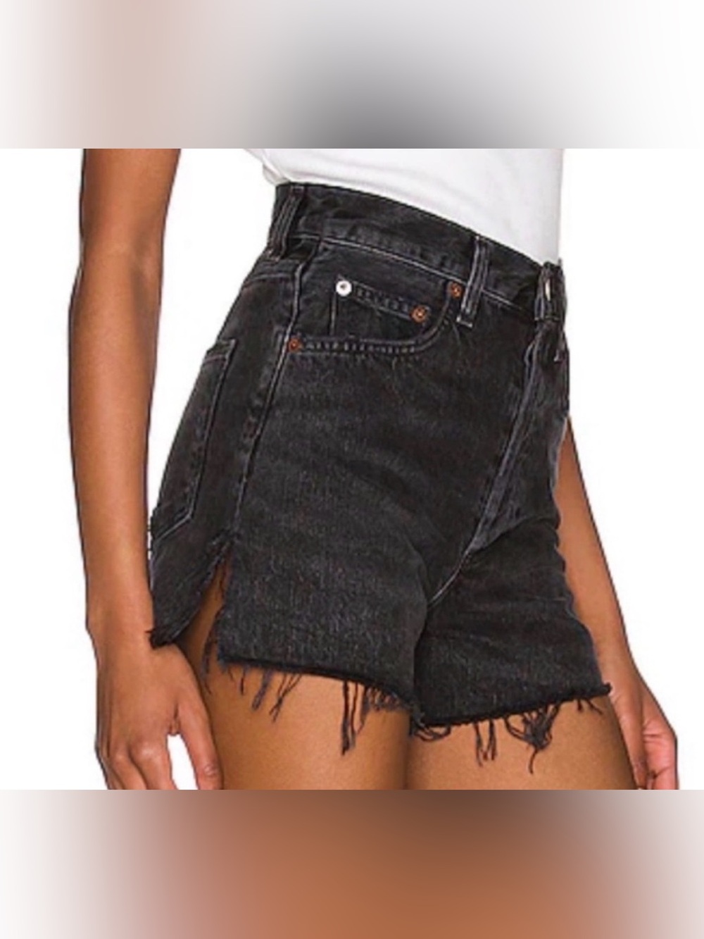 AGOLDE Dee Short Cut # 60309 Style A9035-1157 in Divise Faded Black Wash Size 26